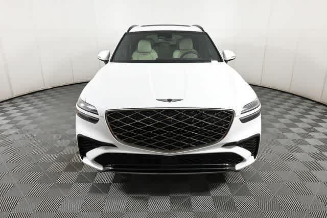 Photo of 2026 Uyuni White Genesis GV70