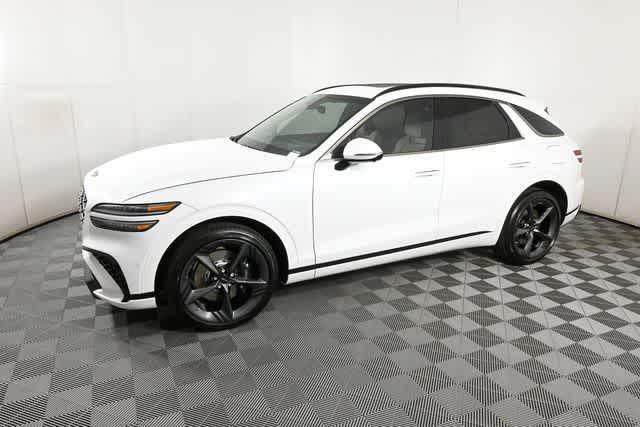 Photo of 2026 Uyuni White Genesis GV70