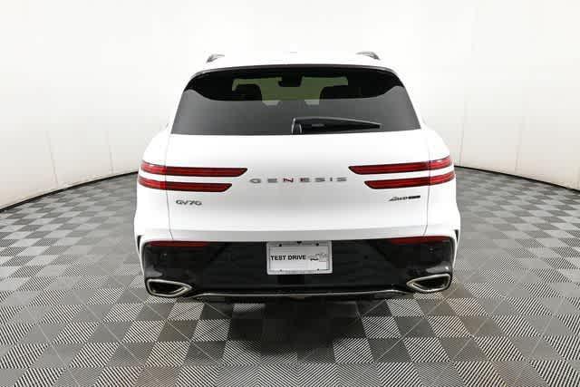 Photo of 2026 Uyuni White Genesis GV70