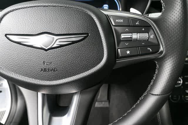 Photo of 2026 Uyuni White Genesis G70