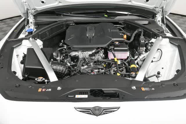 Photo of 2026 Uyuni White Genesis G70