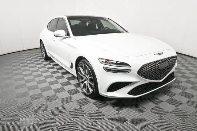 Photo of 2026 Uyuni White Genesis G70