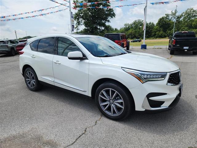 Photo of 2019 White Diamond Pearl Acura RDX