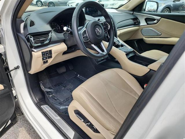 Photo of 2019 White Diamond Pearl Acura RDX
