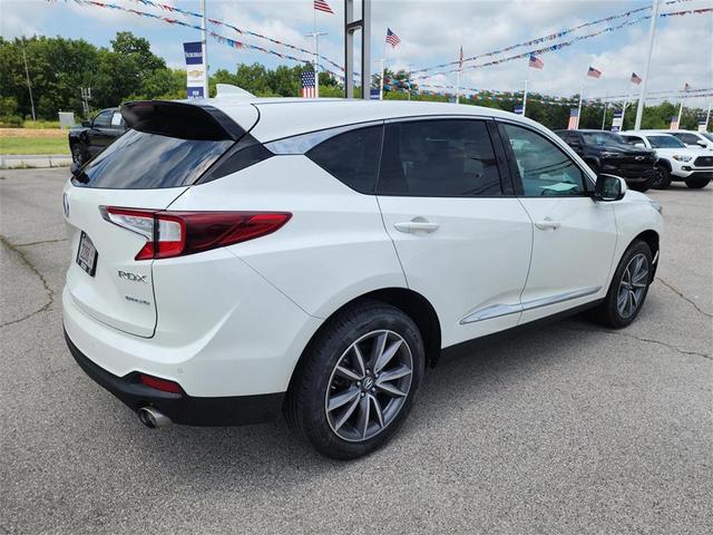 Photo of 2019 White Diamond Pearl Acura RDX
