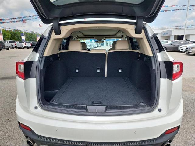 Photo of 2019 White Diamond Pearl Acura RDX