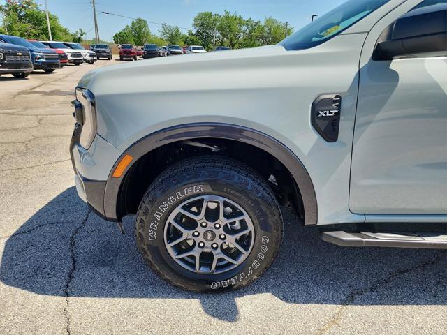 Photo of 2024 Cactus Grey Ford Ranger
