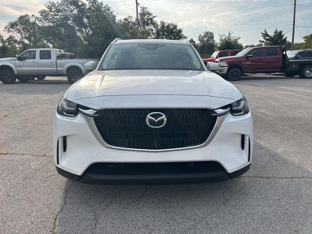 Photo of 2024 Rhodium White Premium Mazda CX-90