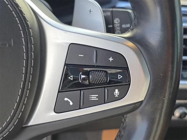 Photo of 2021 Mineral White Metallic BMW X5
