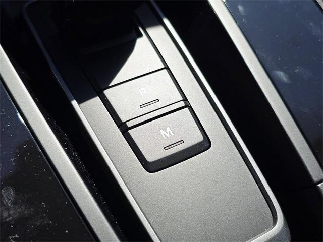 Photo of 2023 Carrara White Metallic Porsche 911