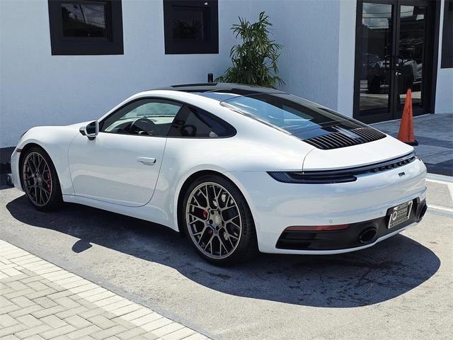 Photo of 2023 Carrara White Metallic Porsche 911
