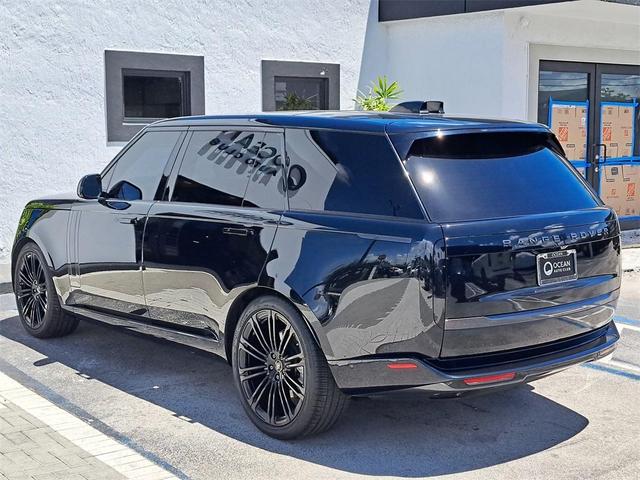 Photo of 2023 Santorini Black Land Rover Range Rover