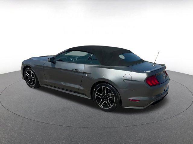 Photo of 2022 Carbonized Gray Metallic Ford Mustang