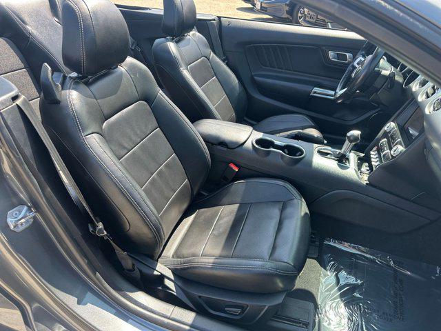 Photo of 2022 Carbonized Gray Metallic Ford Mustang