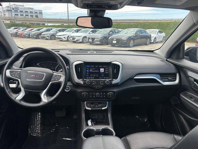 Photo of 2024 Ebony Twilight Metallic GMC Terrain