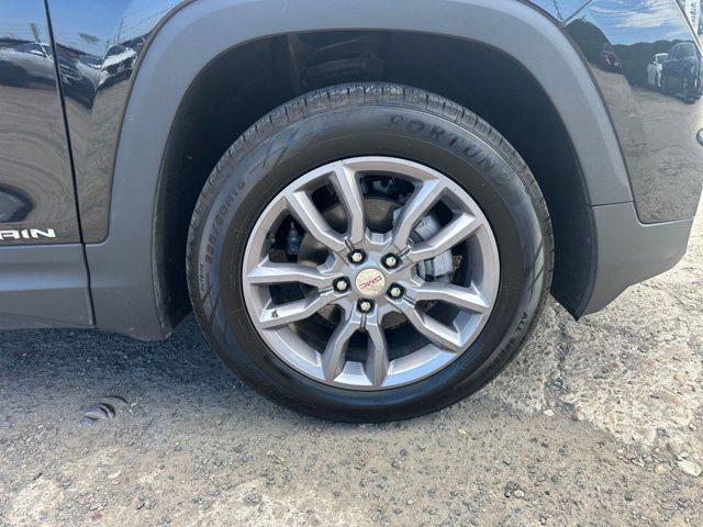 Photo of 2024 Ebony Twilight Metallic GMC Terrain