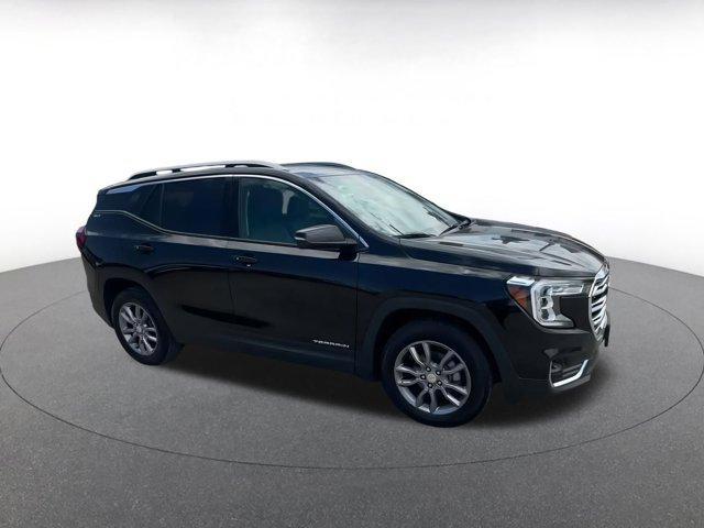 Photo of 2024 Ebony Twilight Metallic GMC Terrain