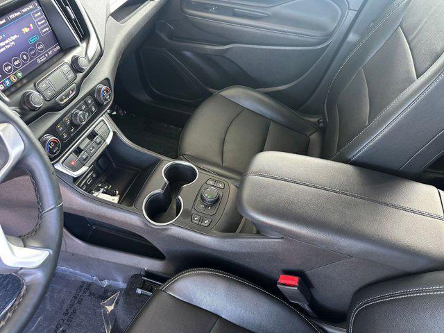 Photo of 2024 Ebony Twilight Metallic GMC Terrain