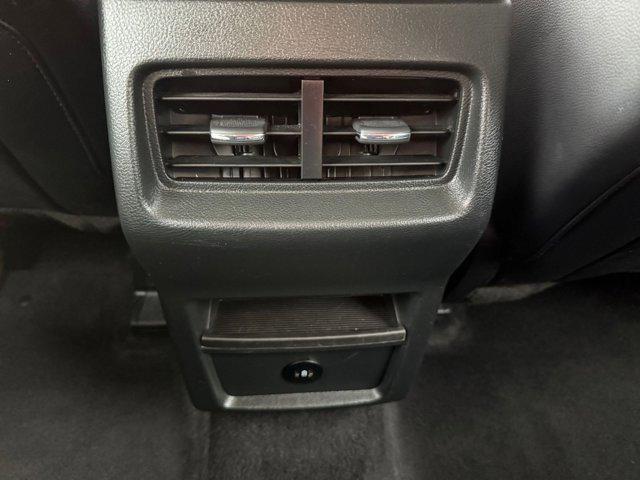 Photo of 2024 Agate Black Metallic Ford Edge