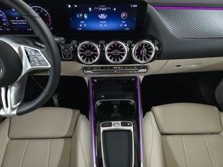 Photo of 2024 White Mercedes-Benz GLA 250