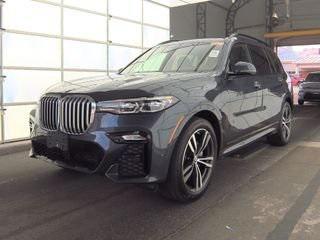 2022 BMW X7