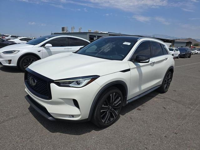 Photo of 2022 Majestic White INFINITI QX50