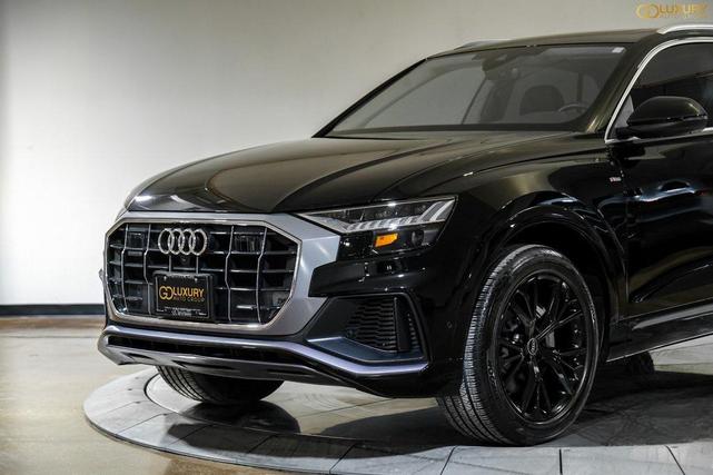 Photo of 2023 Black Audi Q8