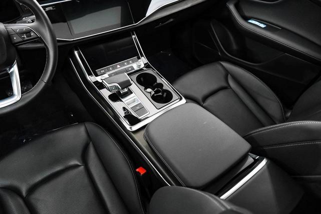 Photo of 2023 Black Audi Q8