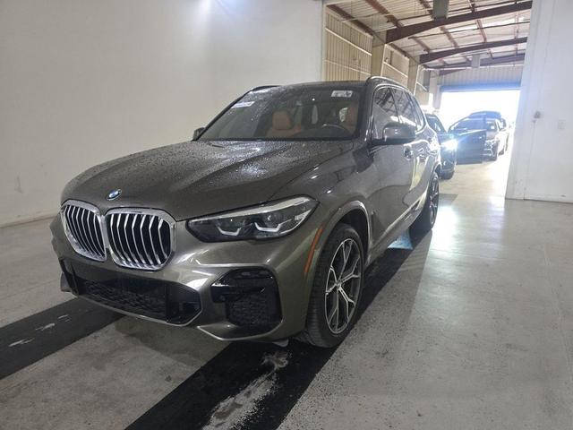 Photo of 2023 Manhattan Green Metallic BMW X5