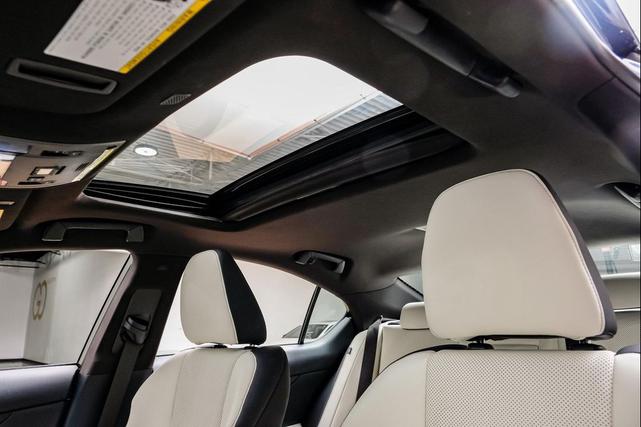 Photo of 2025 Ultrasonic Blue 2.0 Lexus IS 500