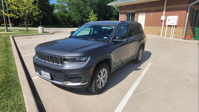 Photo of 2023 Baltic Gray Metallic Clearcoat Jeep Grand Cherokee L
