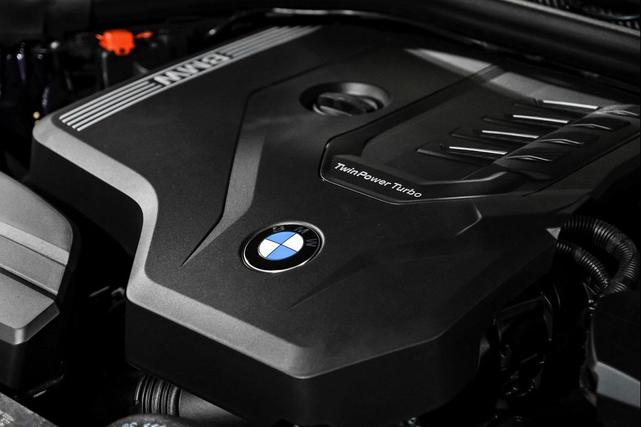 Photo of 2024 Thundernight Metallic BMW 230