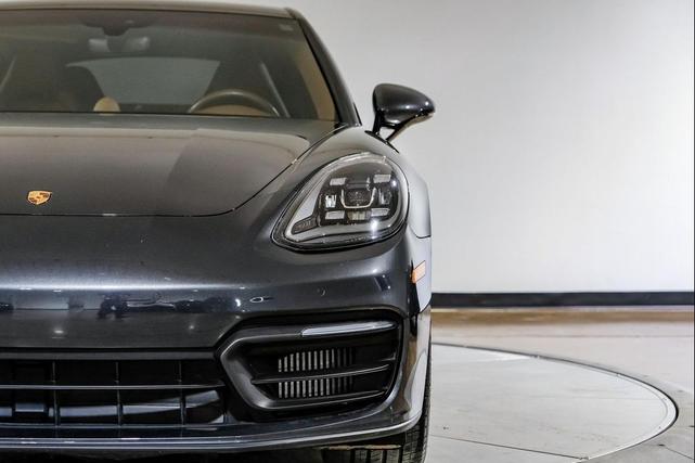 Photo of 2022 Gray Porsche Panamera