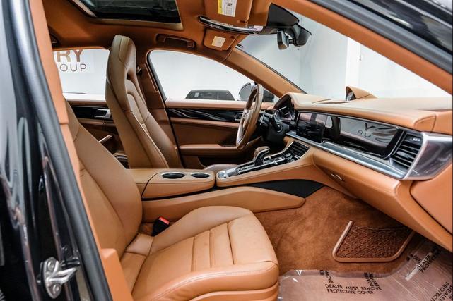 Photo of 2022 Gray Porsche Panamera