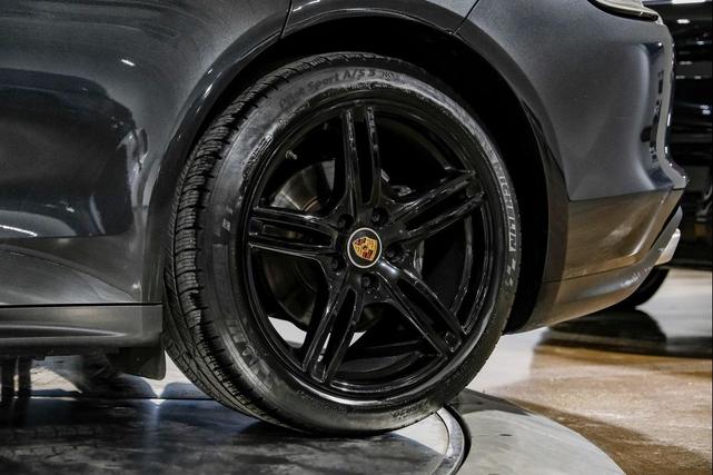 Photo of 2022 Gray Porsche Panamera