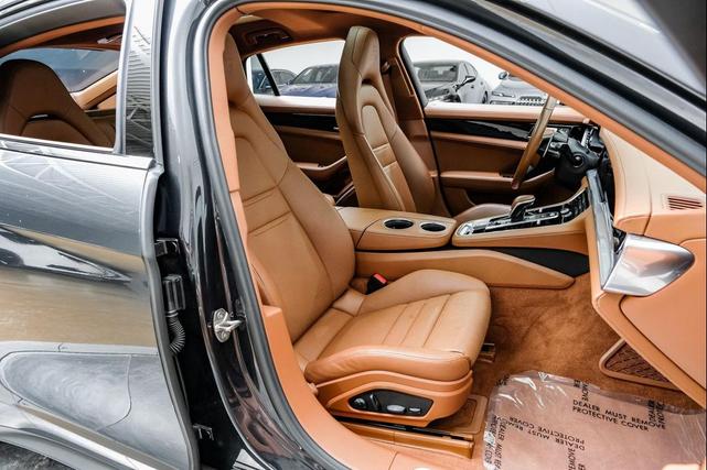 Photo of 2022 Gray Porsche Panamera