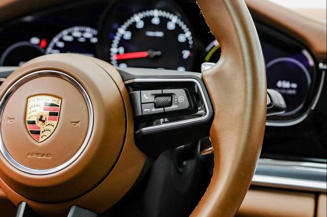 Photo of 2022 Gray Porsche Panamera