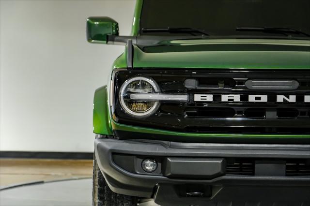 Photo of 2022 Eruption Green Metallic Ford Bronco