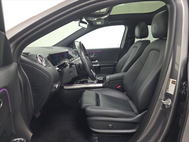 Photo of 2023 Gray Mercedes-Benz GLA 250