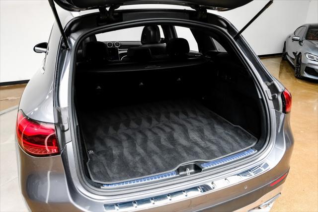 Photo of 2023 Selenite Gray Metallic Mercedes-Benz GLC 300