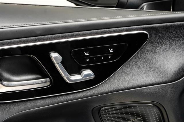 Photo of 2023 Selenite Gray Metallic Mercedes-Benz GLC 300