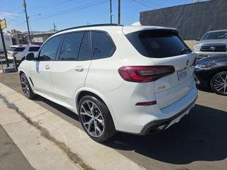 Photo of 2023 Alpine White BMW X5