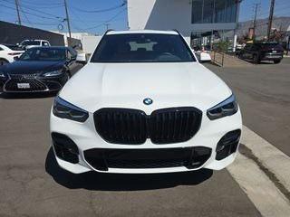Photo of 2023 Alpine White BMW X5