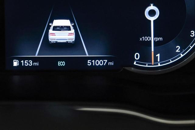 Photo of 2021 Vik Black Genesis GV80