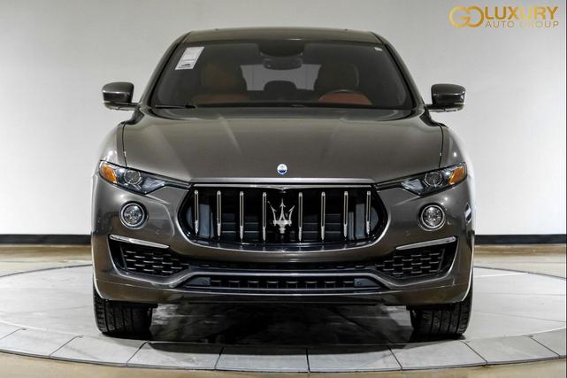 Photo of 2022 Gray Maserati Levante