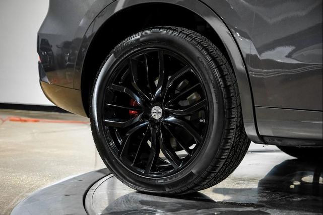 Photo of 2022 Gray Maserati Levante