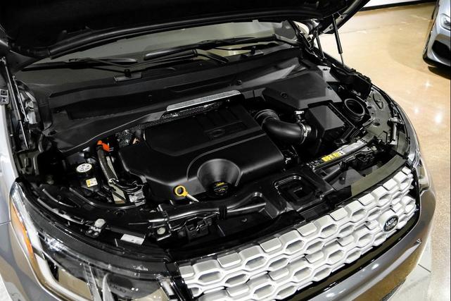 Photo of 2022 Gray Land Rover Discovery Sport