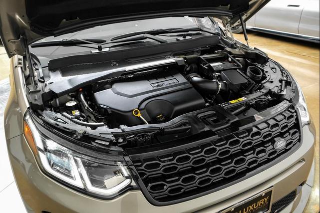 Photo of 2022 Lantau Bronze Metallic Land Rover Discovery Sport