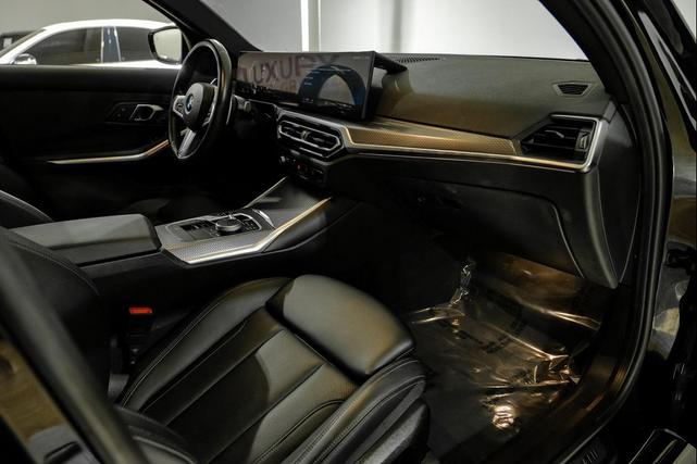 Photo of 2024 Black Sapphire Metallic BMW 330