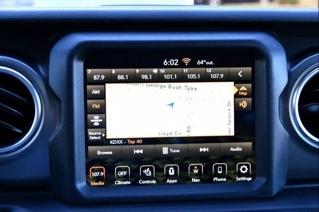 Photo of 2023 White Jeep Wrangler 4xe
